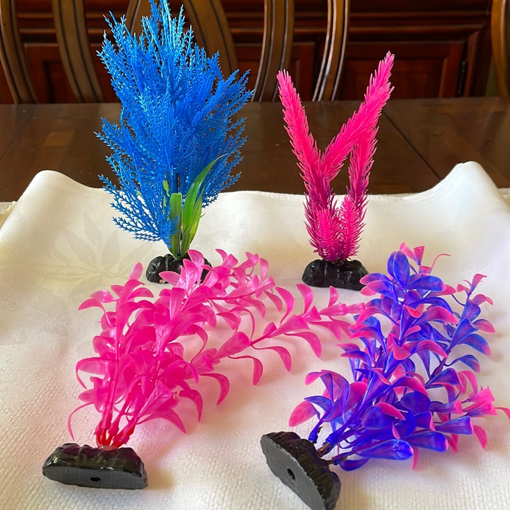 lot of 4 pc Artificial Seaweed Water Plants for Aquarium Plastic Fish Tank